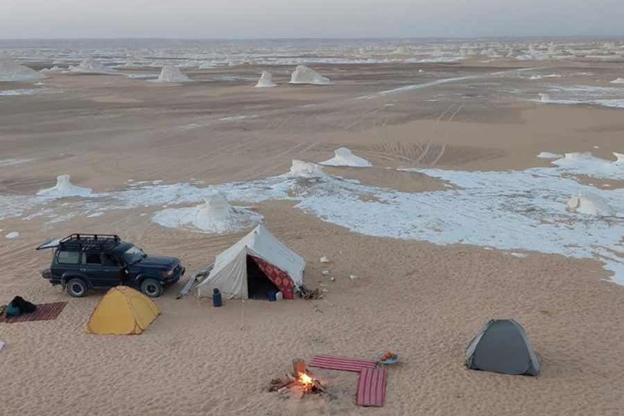 2 Days White Desert and Bahariya Oasis Tour